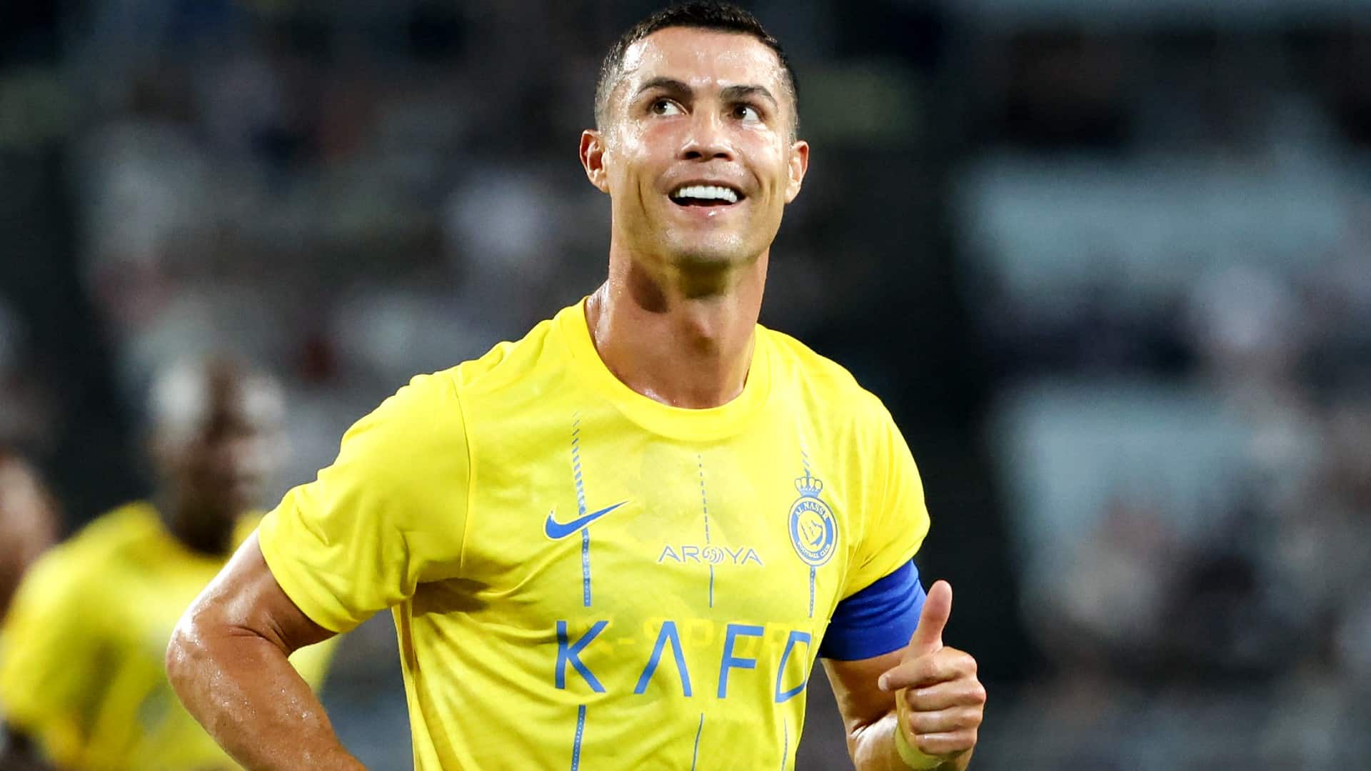 Ronaldo - Cầu thủ bóng đá rất được yêu mến