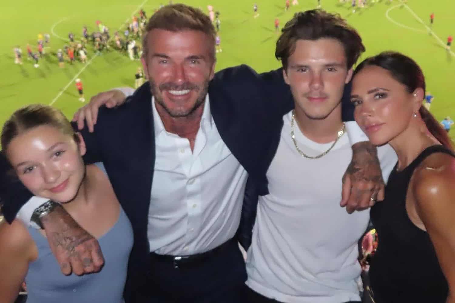 Cuộc sống gia đình viên mãn của David Beckham